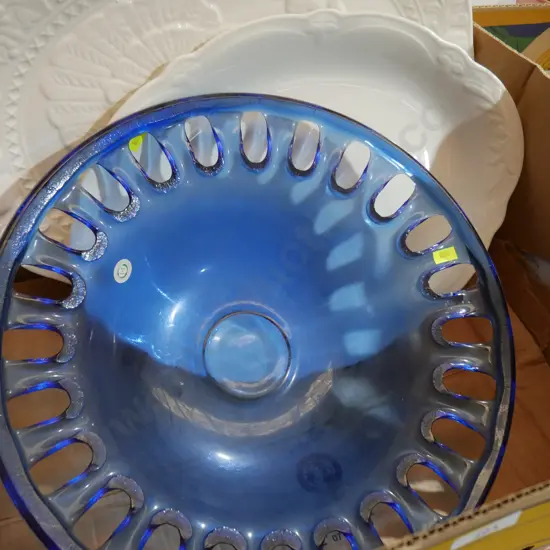 Large Blue glass bowl, 2 ashetts