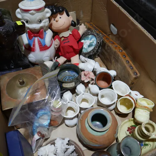 Pottery, nicnacs etc