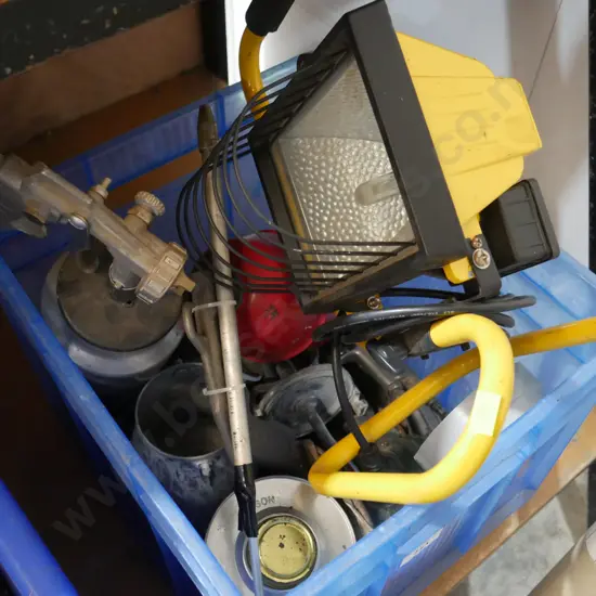 Work light, spray guns etc