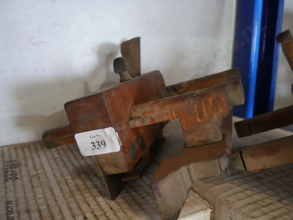 Vintage plane Image 1++