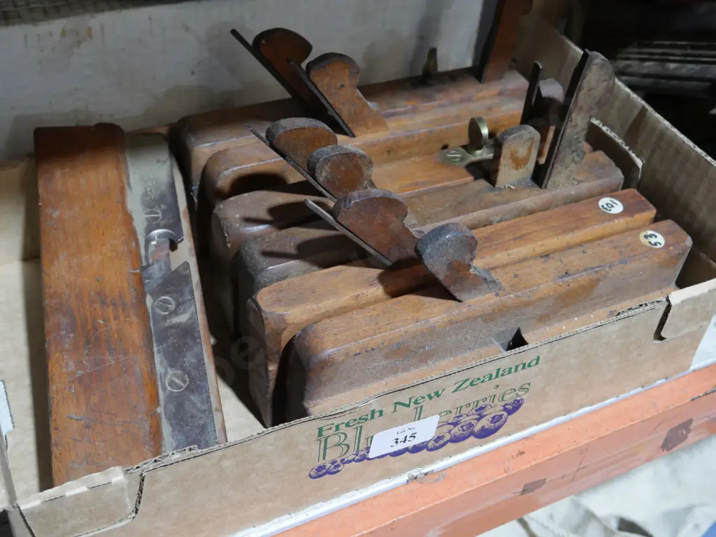 7 vintage planes Image 1++