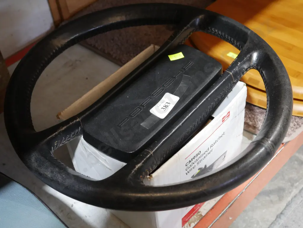 Porsche steering wheel Image 1++