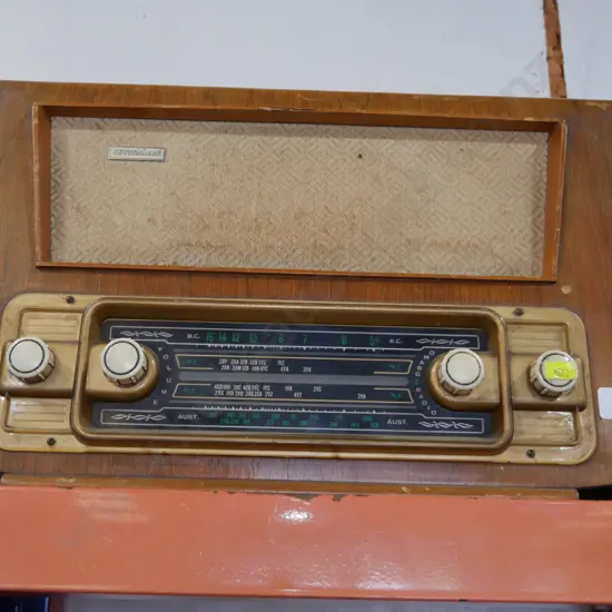 Vintage radio