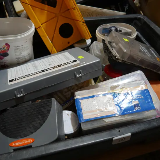 Box of shed sundries