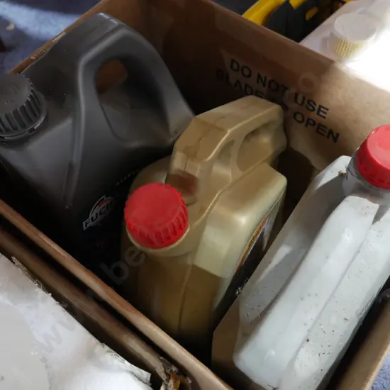 Box of engine oils