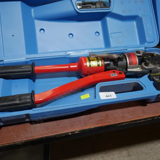 Izumi hydraulic crimping tool