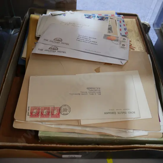 Large quantity of stamps