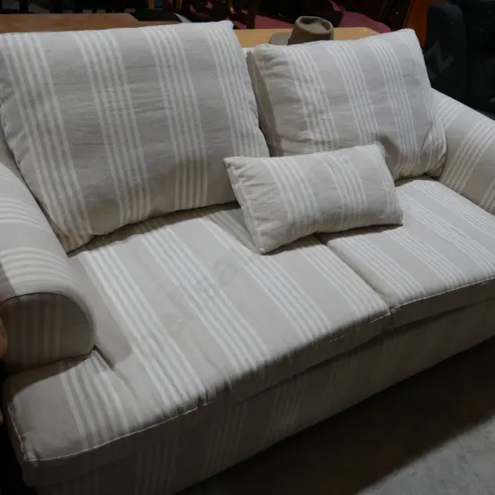 2 seater couch