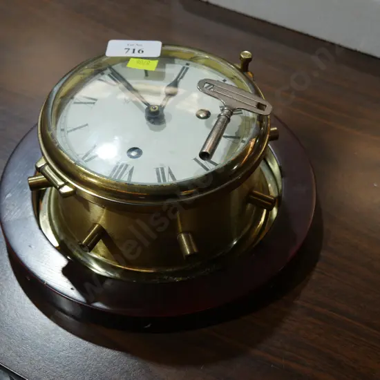 Schatz ship wheel clock
