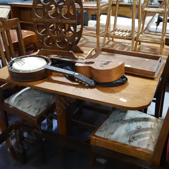 Dining table and 4 chairs