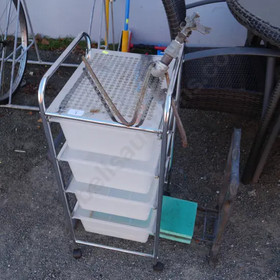 Sprinkler, kneeler etc