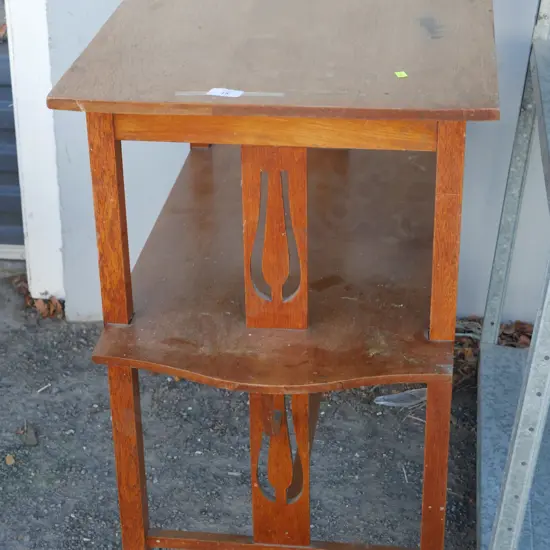 Wooden to tier shelf