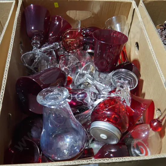 Red glassware