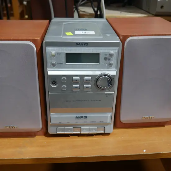 Sanyo radio