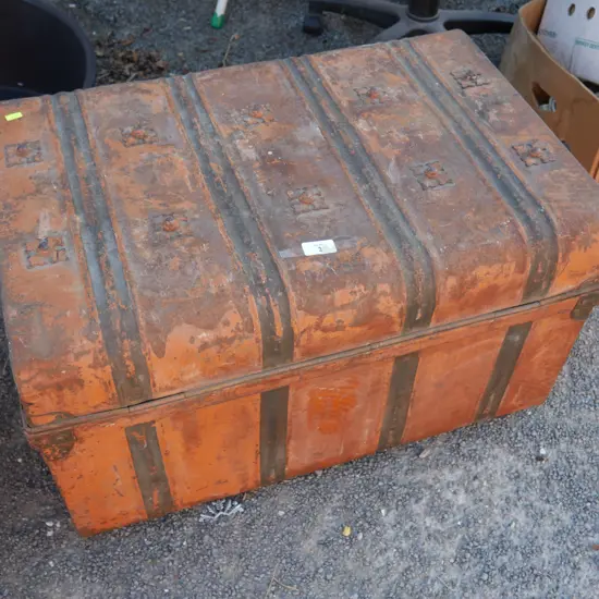 Tin trunk