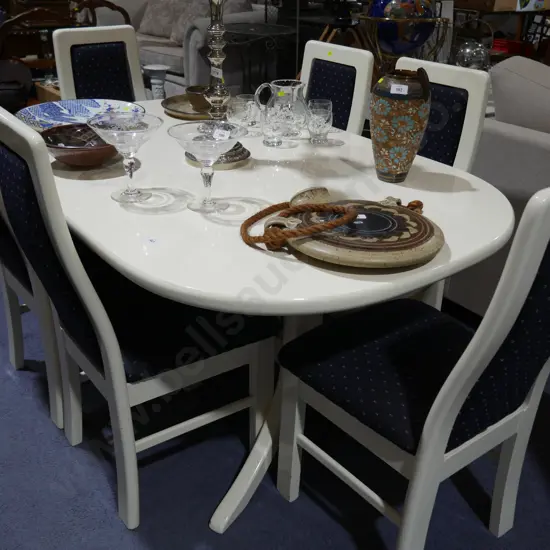 Dining table and 6 chairs