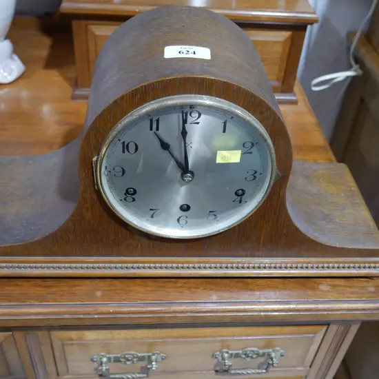 Mantle clock