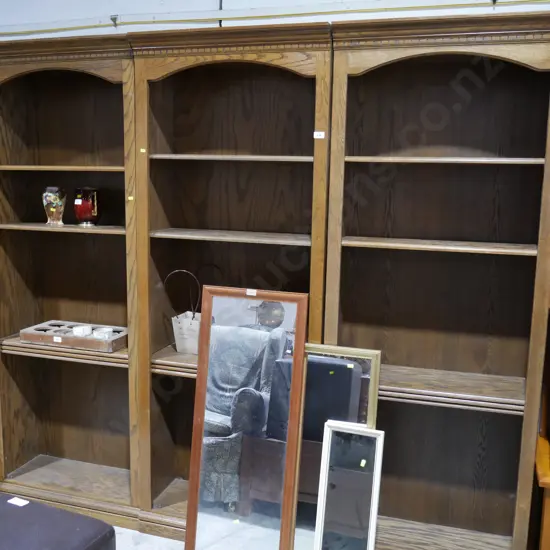 Set of 3 bookcases
