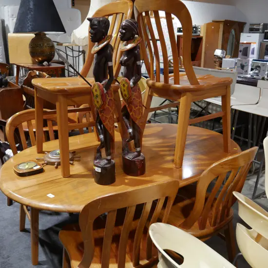 D/table and 6 chairs