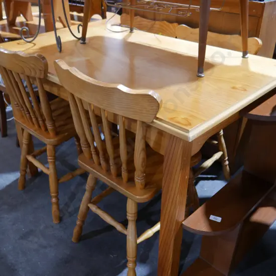 Dining table and 4 chairs