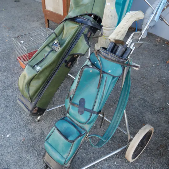 Golf clubs and trundlers X2