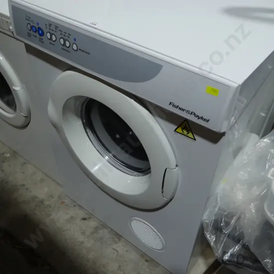 Clothes dryer F/P