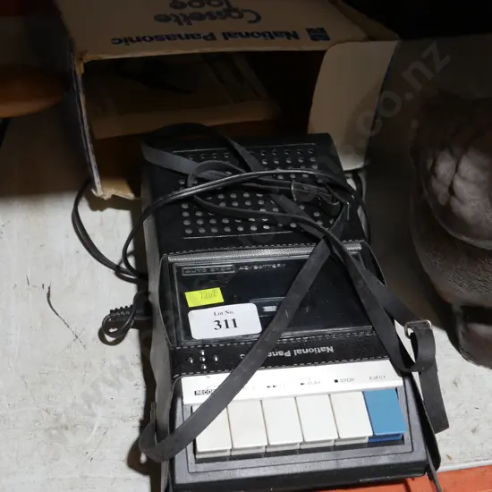 Cassette tape recorder