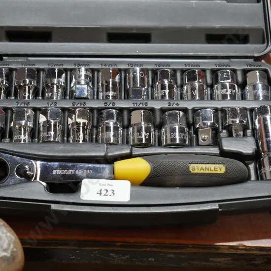 Socket set
