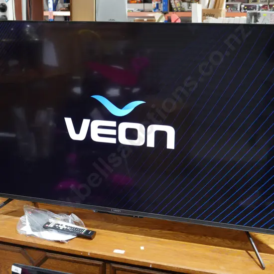 Veon smart tv 55inch (new)