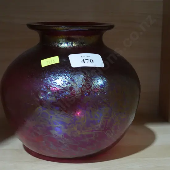 Red glass vase