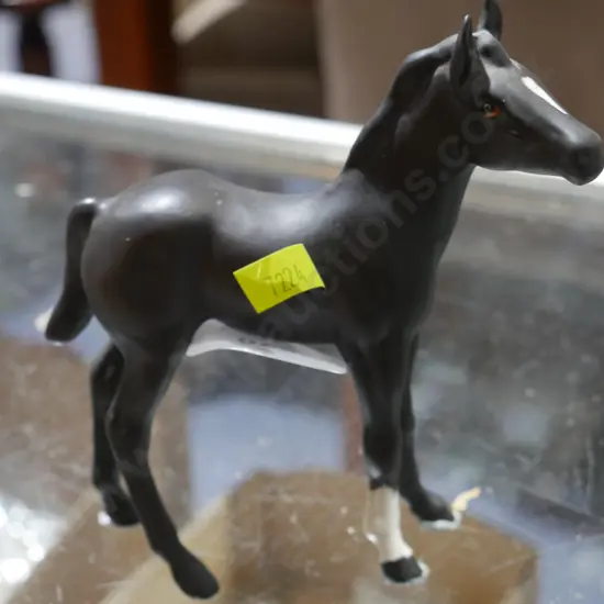 R Doulton horse