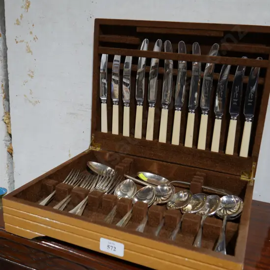 Cutlery set
