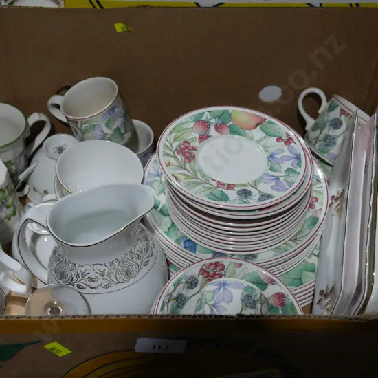Assorted china, crystal ware