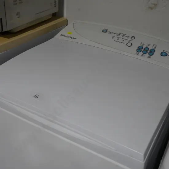 F&P washing machine