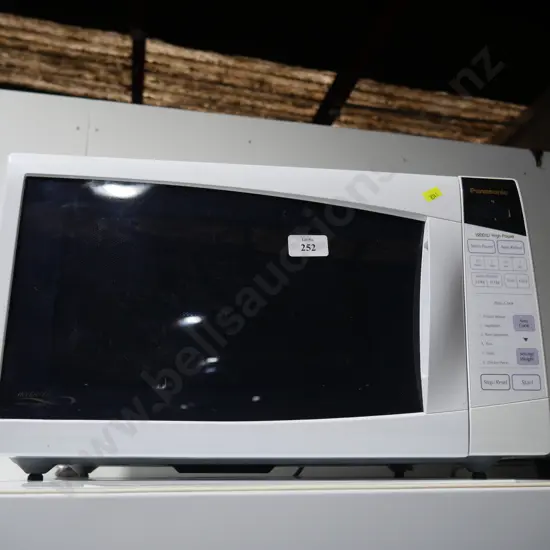 Panasonic microwave