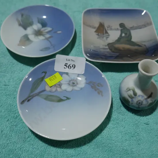 Copenhagen plates , vase