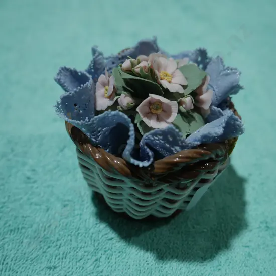 Lladro  basket with flowers