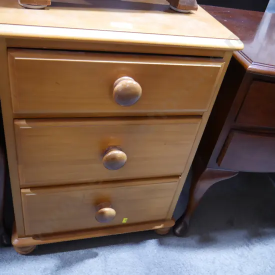 Bedside drawers
