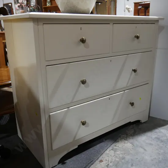 Chest drawers