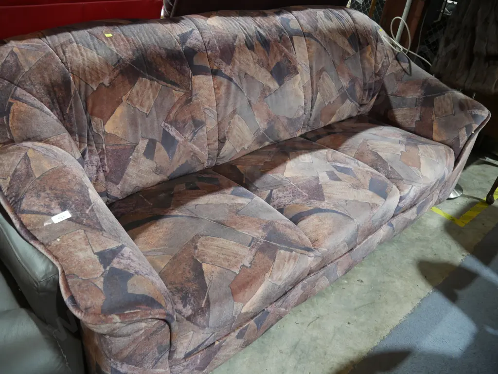 3 seater couch Image 1++