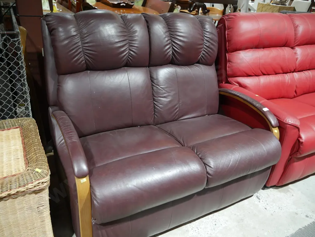 2 seater couch Image 1++