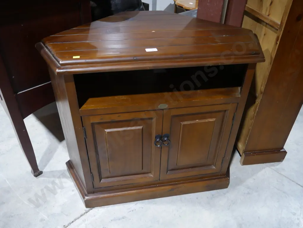 Corner tv cabinet Image 1++